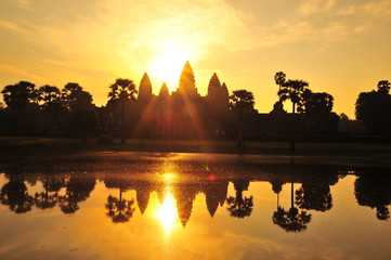 Fototapeta na wymiar Angkor Wat Temple at Sunrise