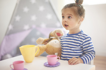Who drank my coffee? My cup is empty!