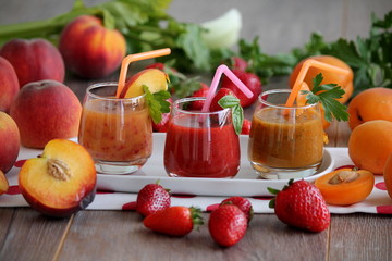 Fresh fruits and vegetables smoothie