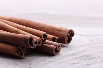 Cinnamon sticks
