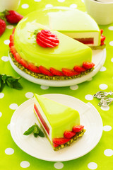 Cake with vanilla yogurt and strawberry mousse  