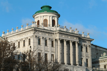 Fototapeta na wymiar Pashkov House historic building