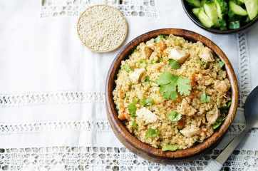 quinoa pilaf with chicken and vegetables