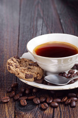 Coffee with chocolate cookie