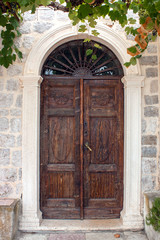 Fototapeta na wymiar Old brown front door