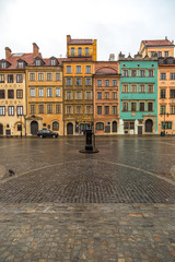 Fototapeta na wymiar Old town square in Warsaw