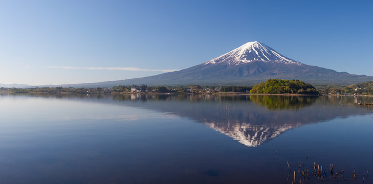Panorama view of Mountain Fuji with reflection 