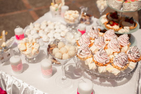 wedding Dessert table