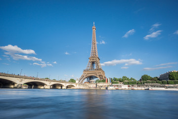 Fototapeta na wymiar The Eiffel Tower and Seine River in Paris, France