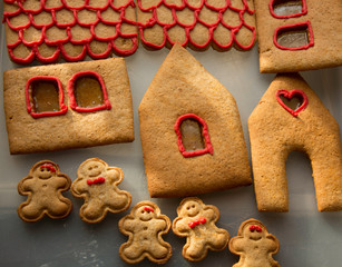 House and man shaped cookies, ginger bread