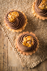 chocolate and caramel small tart homemade