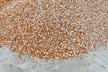 Construction gravel