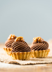 chocolate and caramel small tart homemade