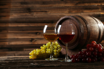 Glass of wine with grapes 