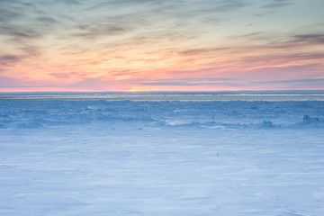 Fototapeta premium sunrise over the ice