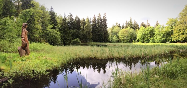 Frau Holle am See