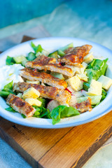 Sałatka z kurczakiem