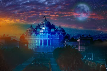 Gordijnen India. Delhi.temple Akshardham by light of  full Moon.  © Konstantin Kulikov