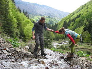 Навстречу друг другу