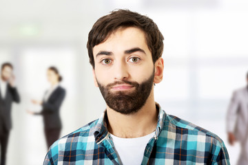 Obraz premium Smiling young casual man.