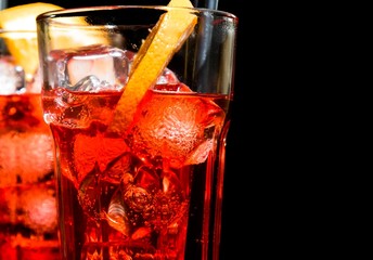 close-up of spritz aperitif aperol cocktail with orange