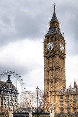 Fototapeta na wymiar Big Ben tower with the London Eye in the background