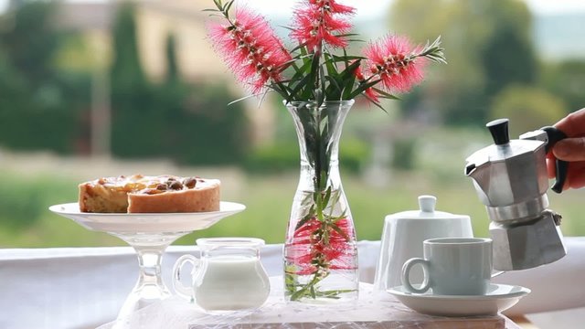 caff&egrave;  all'aperto