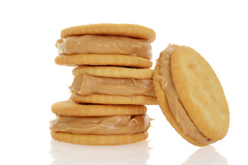 peanut butter and crackers