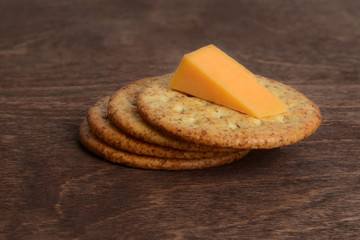 wheat crackers with cheddar cheese