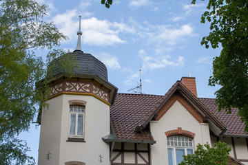 Altbauvilla mit Turm