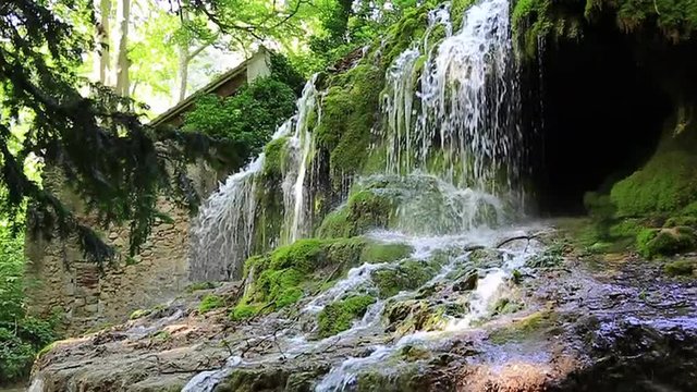 Cascade