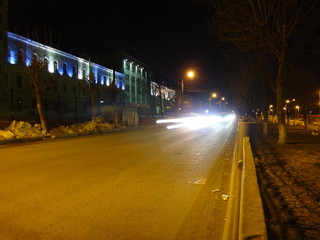 Plakat Городская улица ночью в освещении фонарей