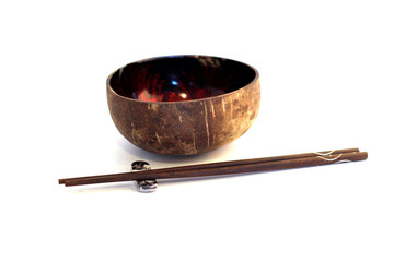 Миска и палочки