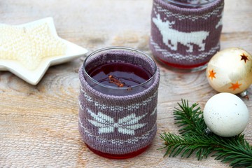 frohe weihnachten mit glühwein und punsch
