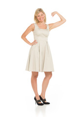 Model strength arm curl