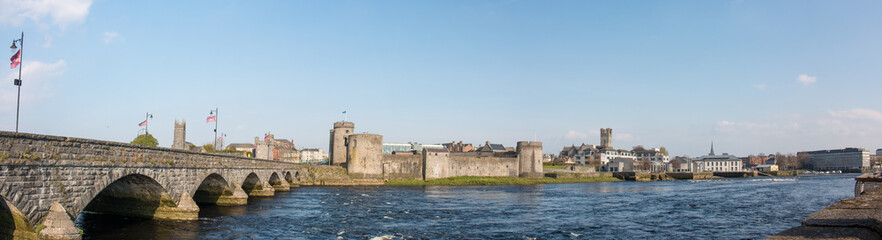 Fototapeta na wymiar River Bridge and King John’s Castle Limerick Ireland