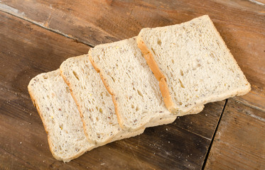 Sliced wholemeal