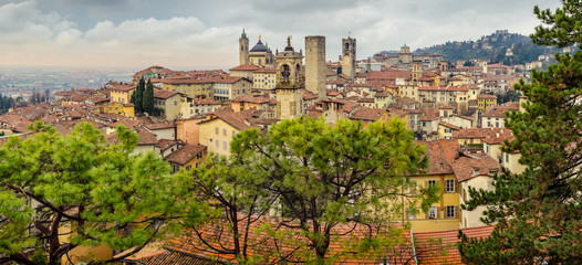 Fototapeta na wymiar Panoramic cityscape view of Bergamo old town, Italy