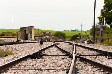 Fototapeta na wymiar Paisaje ferroviario, estación de Peñarroya-Pueblonuevo