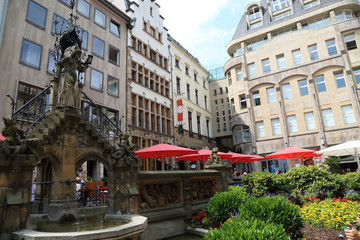 Naklejka premium Köln Heinzelmännchen Brunnen