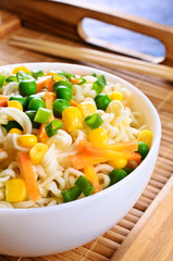 Noodles with vegetables