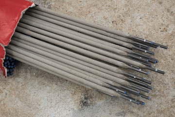welding electrode for SMAW