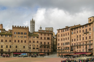 Fototapeta na wymiar Piazza del Campo, Siena, Italy