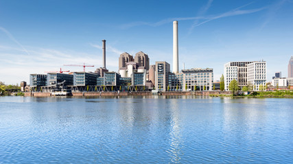 Fototapeta na wymiar Fabrik am Main, Frankfurt