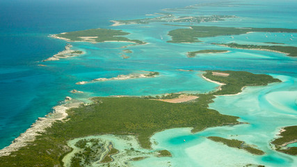 Fototapeta na wymiar Bahamas vom Flugzeug