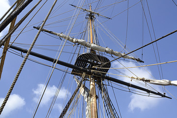 Obraz premium Tall ship rigging