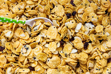 cereal made from cornflakes and caramel.