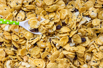 cereal made from cornflakes and caramel.