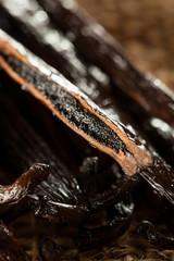 Raw Organic Vanilla Beans
