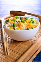 Noodles with vegetables